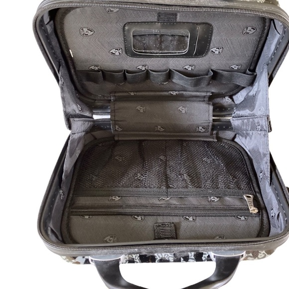 Heys Hard Shell Travel Cosmetics Case - Picture 4 of 8